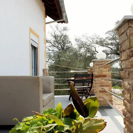 Lägenhet Anemomylos Luxus Suites-boutique & Pool *