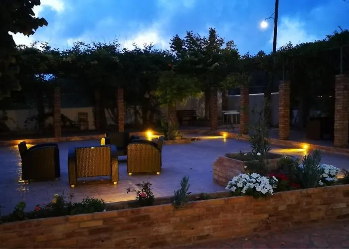 Anemomylos Luxus Suites-boutique & Pool 아파트