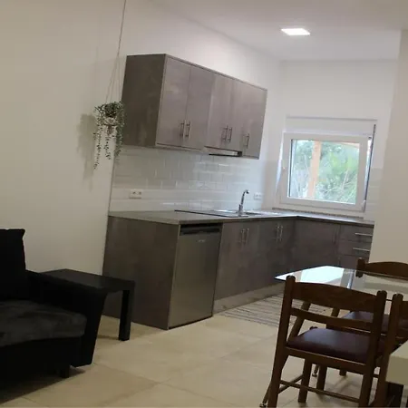 Anemomylos Luxus Suites-boutique Hotel&pool Lefkímmi