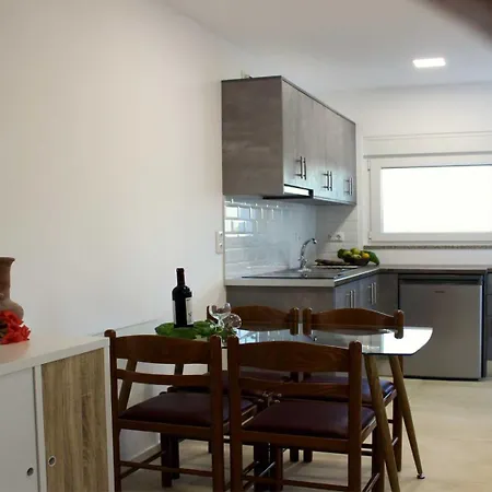 Anemomylos Luxus Suites-boutique & Pool Διαμέρισμα *