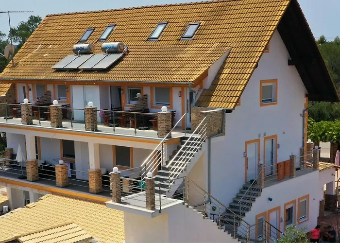 Anemomylos Luxus Suites-boutique & Pool