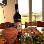 Anemomylos Luxus Suites-boutique & Pool Λευκίμμη