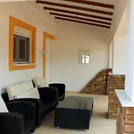Anemomylos Luxus Suites-boutique & Pool Λευκίμμη