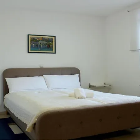 Anemomylos Luxus Suites-boutique & Pool Apartment Lefkimmi (Corfu)
