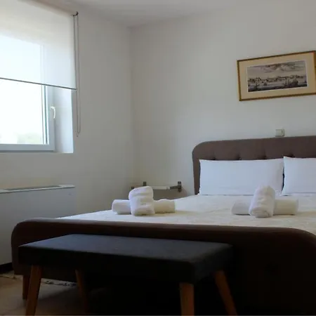 Anemomylos Luxus Suites-boutique & Pool Appartement