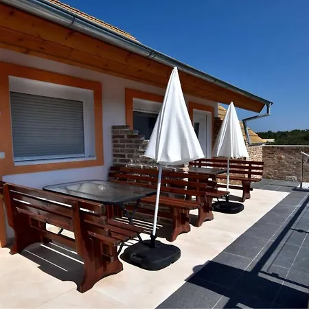 Anemomylos Luxus Suites-boutique & Pool Appartement
