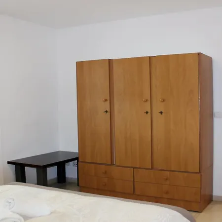 Anemomylos Luxus Suites-boutique & Pool Лефкими