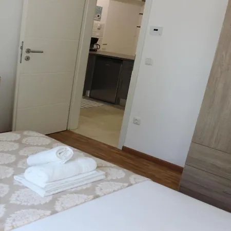 Anemomylos Luxus Suites-boutique & Pool Lägenhet